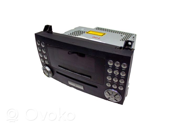 Mercedes-Benz SLK R171 Panel / Radioodtwarzacz CD/DVD/GPS A1718200086