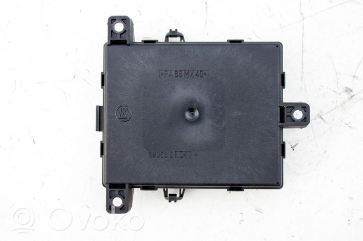 Mercedes-Benz R W251 Oven ohjainlaite/moduuli A1648203885