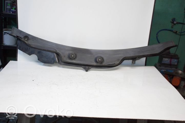 Mercedes-Benz R W251 Wiper trim 2518300328