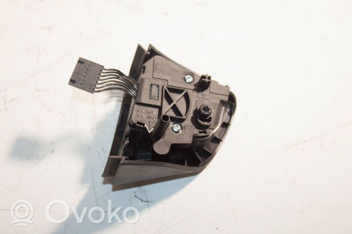 Mercedes-Benz R W251 Кнопки рулевого колеса A2518210151