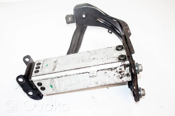 Mercedes-Benz E W211 Radiator support slam panel bracket A2113270090