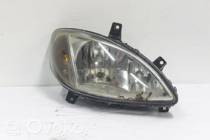 Mercedes-Benz Vito Viano W639 Phare frontale 246702