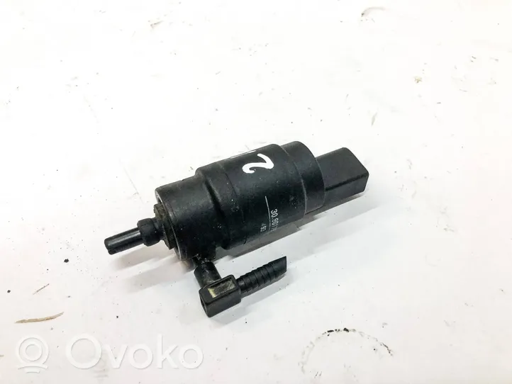 Mercedes-Benz E W211 Pumpe Scheibenwaschanlage 3090179