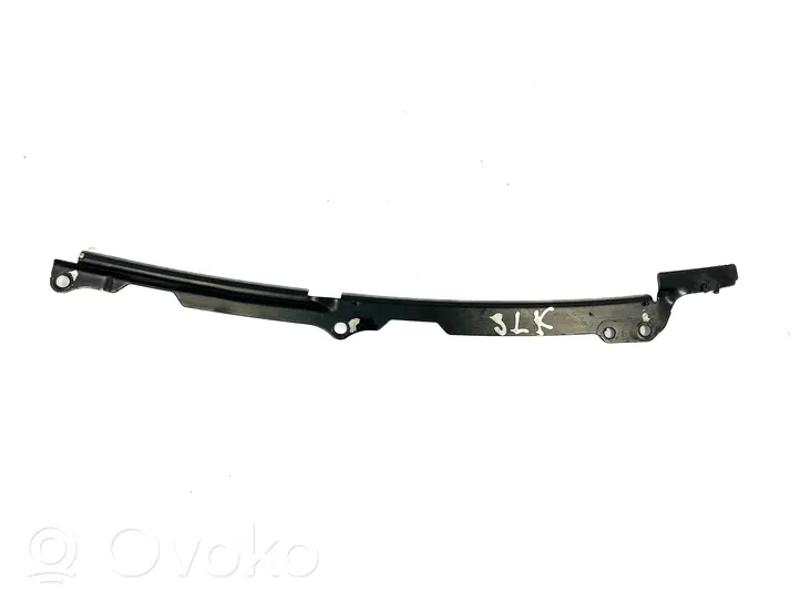 Mercedes-Benz SLK R171 Priekinė sandarinimo guma ant kėbulo A1717941034