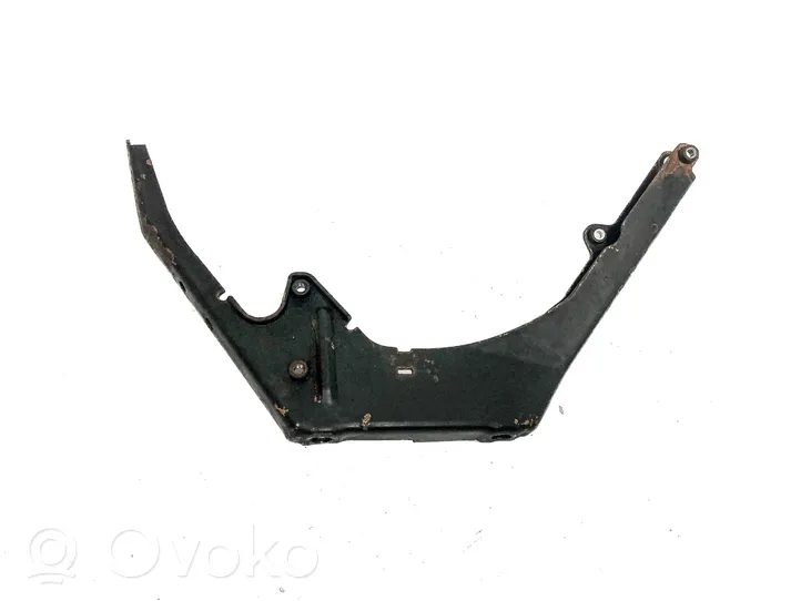 Mercedes-Benz C W203 Altra parte del vano motore A6110900427