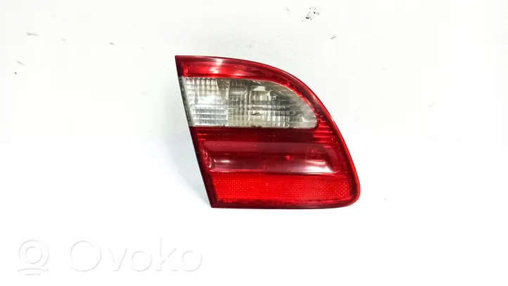 Mercedes-Benz E W211 Tailgate rear/tail lights A2118201364
