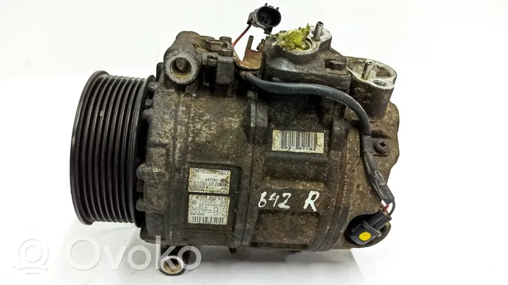 Mercedes-Benz R W251 Ilmastointilaitteen kompressorin pumppu (A/C) A0012308311