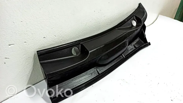 Toyota Prius (XW20) Rivestimento del tergicristallo 5570947070