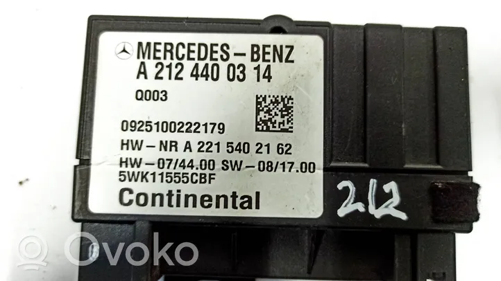 Mercedes-Benz E W212 Centralina/modulo pompa dell’impianto di iniezione A2124400314