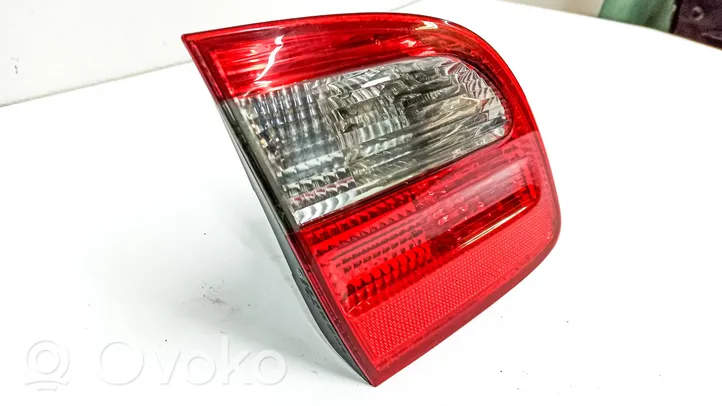 Mercedes-Benz E W211 Tailgate rear/tail lights A2118200777