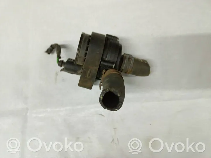 Mercedes-Benz E W211 Pompe à eau de liquide de refroidissement A2118350028