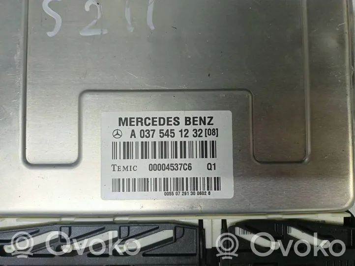 Mercedes-Benz E W211 Ilmajousituksen ohjainlaite/moduuli, takana A0375451232