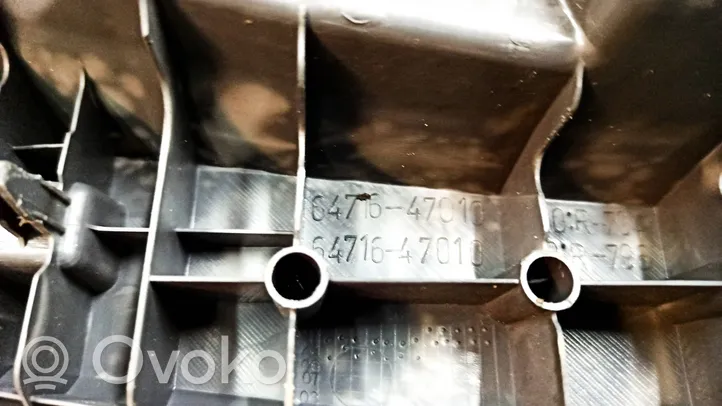 Toyota Prius (XW20) Protector del borde del maletero/compartimento de carga 6471647010