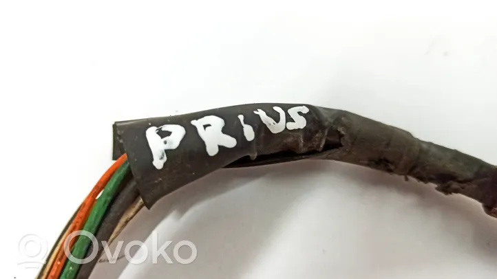 Toyota Prius (XW20) Wiązka przewodów drzwi tylnych 8215347