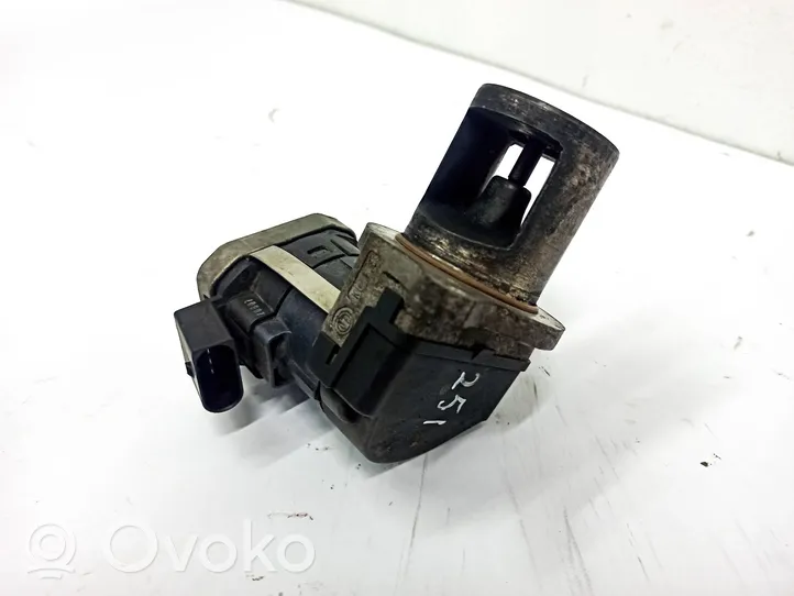 Mercedes-Benz R W251 EGR-venttiili 00005320C5