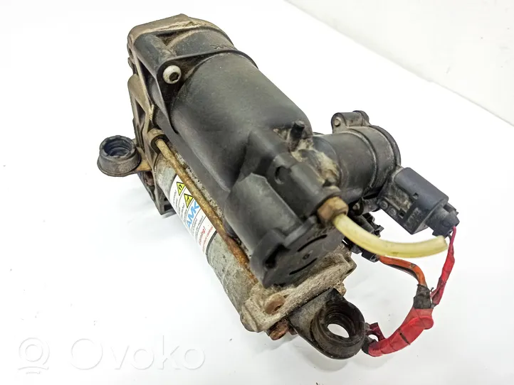 Mercedes-Benz R W251 Air suspension compressor/pump A2113270430