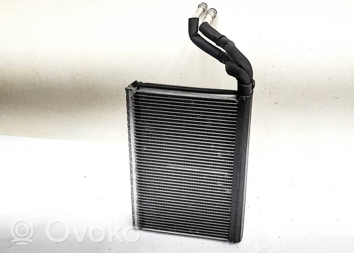 BMW 3 E92 E93 Radiatore aria condizionata (A/C) (abitacolo) 