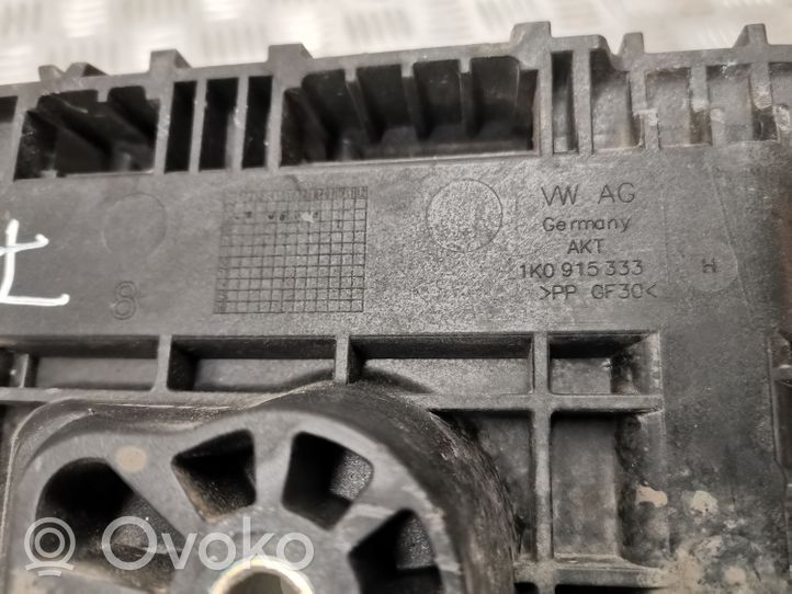 Volkswagen Caddy Vassoio batteria 1K0915333