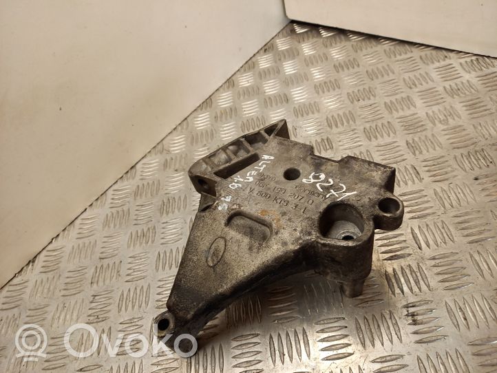 Seat Altea XL Variklio tvirtinimo kronšteinas 06F199207Q