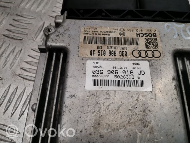 Audi A4 S4 B7 8E 8H Calculateur moteur ECU 03G906016JD