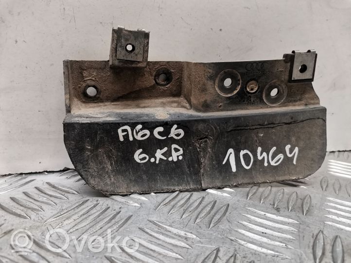 Audi A6 S6 C6 4F Garde-boue arrière 4F0853833