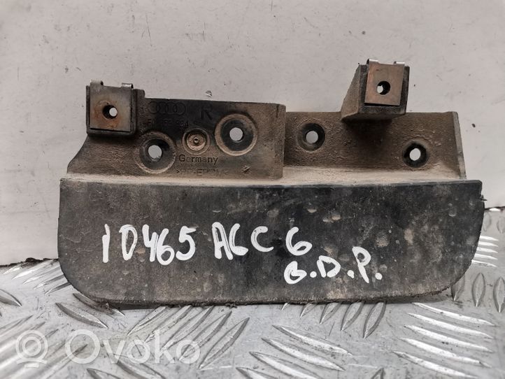 Audi A6 S6 C6 4F Garde-boue arrière 4F0853834