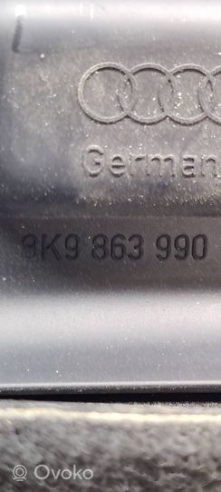 Audi A4 S4 B8 8K Tavaratilan/takakontin alempi sivuverhoilu 8K9863990