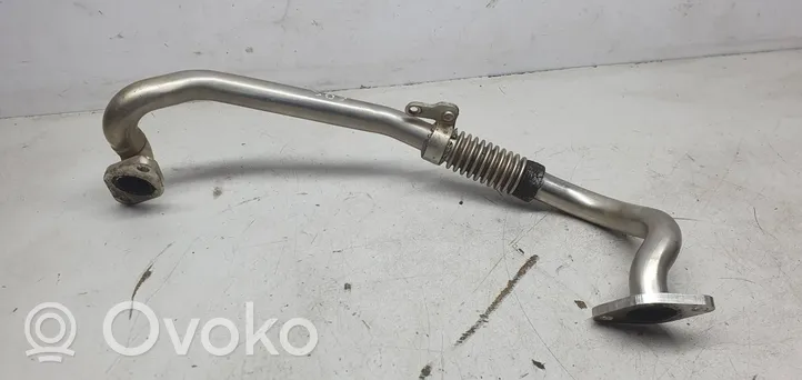 Volkswagen Eos Tuyau de raccordement solide EGR 03L131521AK