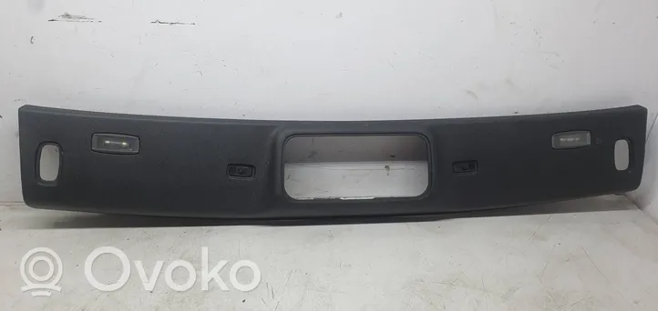 Volkswagen Eos Rivestimento della console di illuminazione installata sul rivestimento del tetto 1Q0867390M