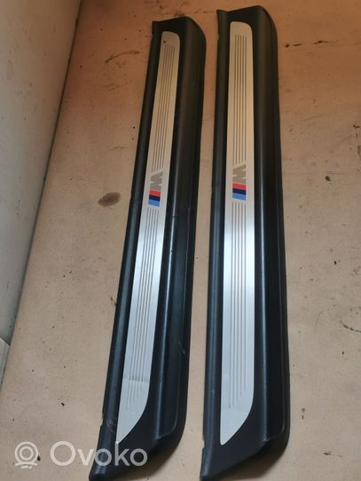 BMW 6 F12 F13 Garniture marche-pieds avant 8051705