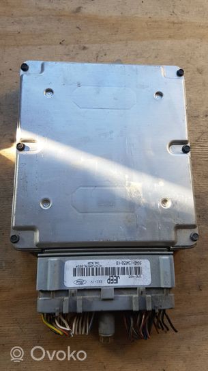 Ford Escort Calculateur moteur ECU 96AB12A650KB