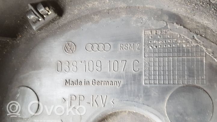 Skoda Octavia Mk1 (1U) Osłona paska / łańcucha rozrządu 038109107C