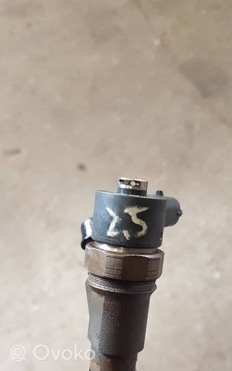 Renault Trafic II (X83) Injecteur de carburant 0445110087