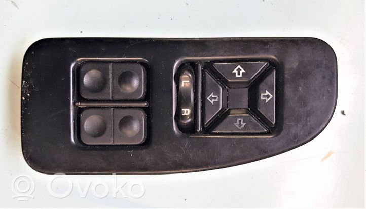 Chrysler Voyager Sivupeilin kytkin 4685055