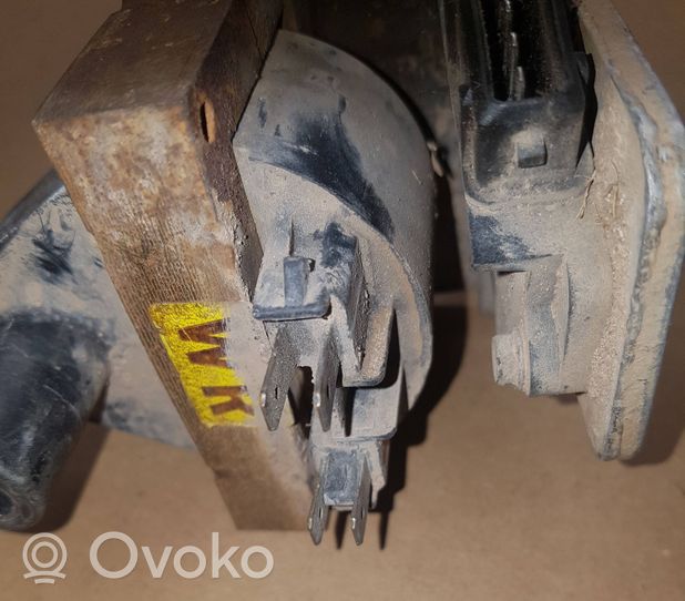 Opel Vectra B Sytytyksen vahvistimen ohjainlaite 90243613