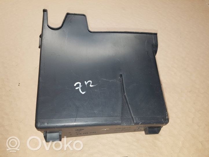 Renault Scenic II -  Grand scenic II Fuse box cover 8200356348