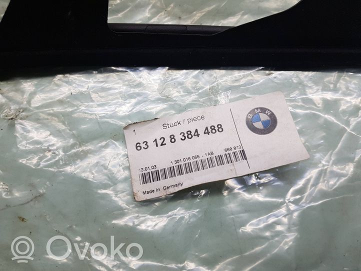 BMW 3 E46 Priekinio žibinto detalė 8384488