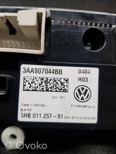 Volkswagen PASSAT B7 Модуль блока управления кондиционером 3AA907044BB