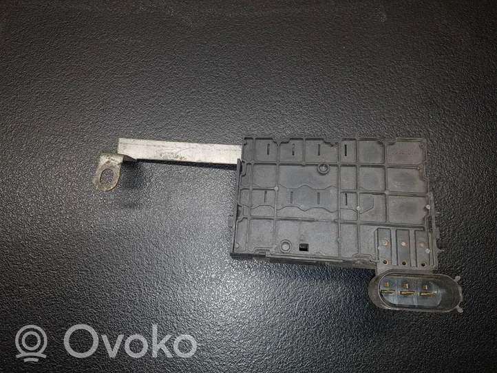 Volkswagen Golf IV Câble de batterie positif 1J0937549