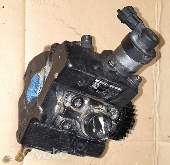 Nissan X-Trail T32 Fuel injection high pressure pump 0445010404