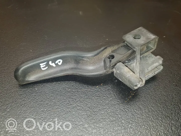 Opel Vectra C Poignée, déverrouillage du capot moteur 24421819