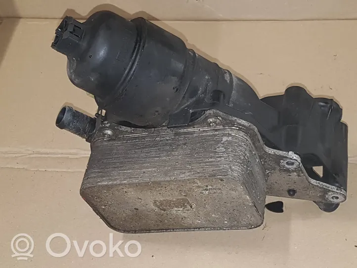 Nissan X-Trail T32 Support de filtre à huile 1520100Q0B