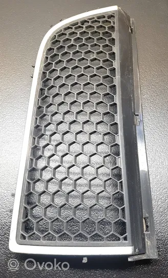 Renault Espace -  Grand espace IV Grille calandre supérieure de pare-chocs avant 8200044582