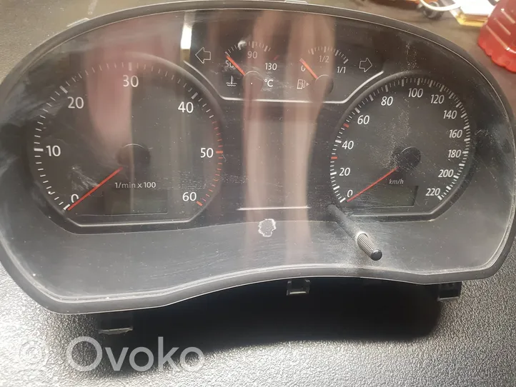 Volkswagen Polo Tachimetro (quadro strumenti) 6Q0920823E