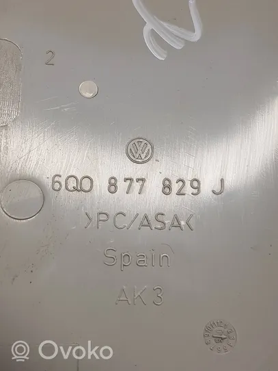 Volkswagen Polo Muu sisätilojen osa 6Q0877829J