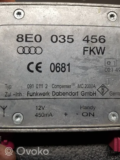 Audi A8 S8 D3 4E Pystyantennivahvistin 8E0035456