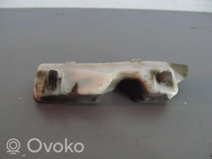 Nissan Qashqai Etupuskurin kannake 62223JD000