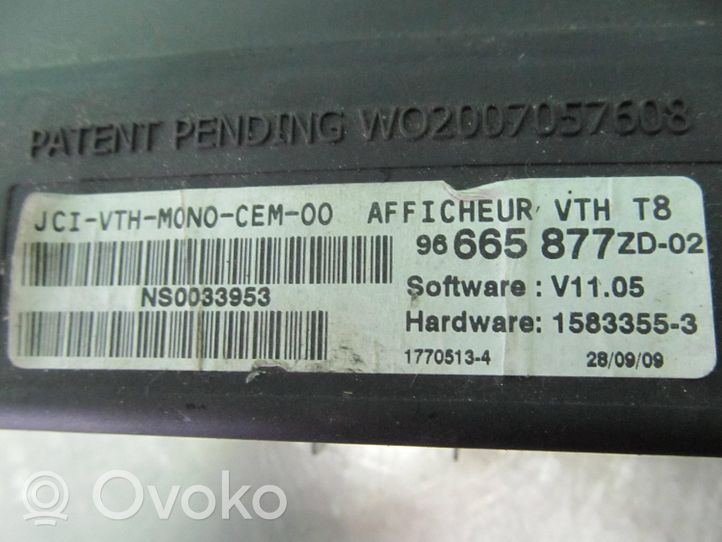 Peugeot 3008 I HUD-näyttö 96665877ZD