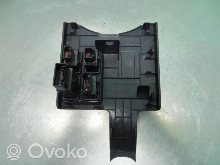 Toyota Urban Cruiser (XP110) Kit interrupteurs 5891752080