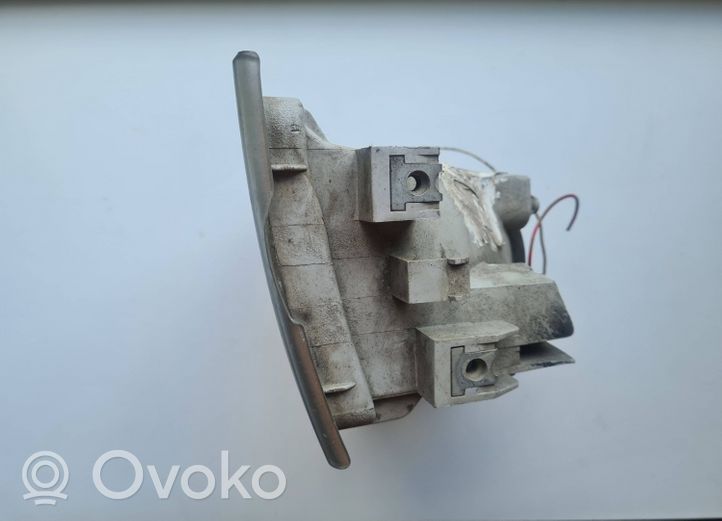 Toyota Land Cruiser (HDJ90) Feu antibrouillard avant 11477015